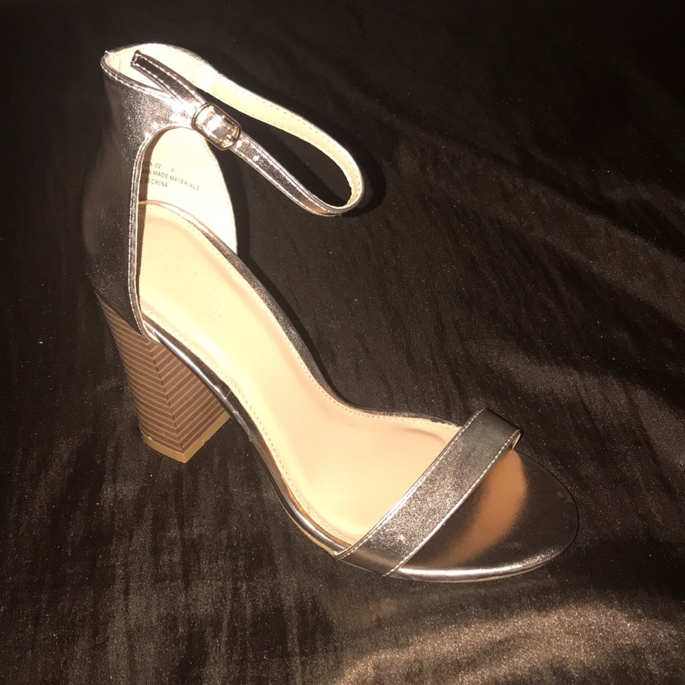 Champagne Heels